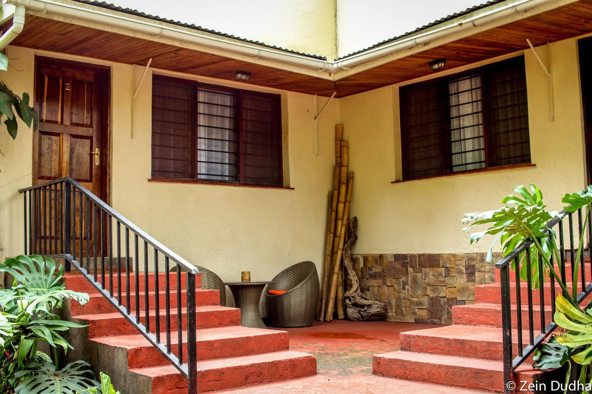 Villa 33 Blantyre Exteriér fotografie
